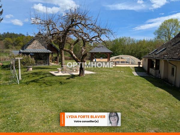 Propriété de caractère avec dépendances, piscine et 1,4 hectare de terrain – cadre exceptionnel en Corrèze