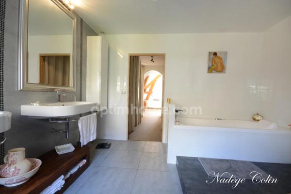 Maison récente de 6 pièces à SAINT REMY LES CHEVREUSE (78) proche RER B