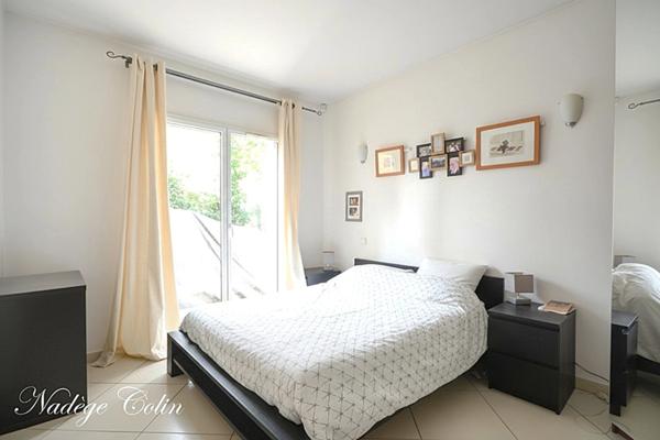 Maison récente de 6 pièces à SAINT REMY LES CHEVREUSE (78) proche RER B