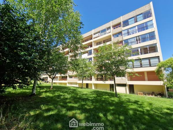 Appartement 96.46 m² à La Roche-sur-Yon 85000
