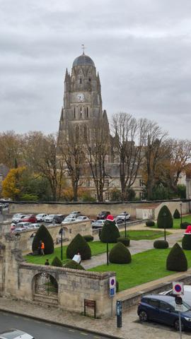 Maison Saintes - quartier historique Saint-Pierre