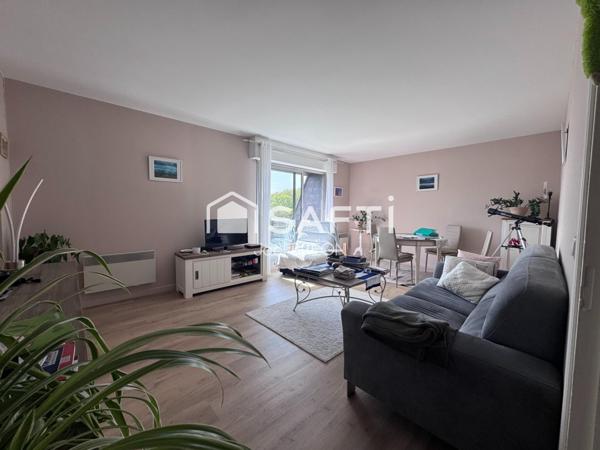 Mont Saint Aignan village.