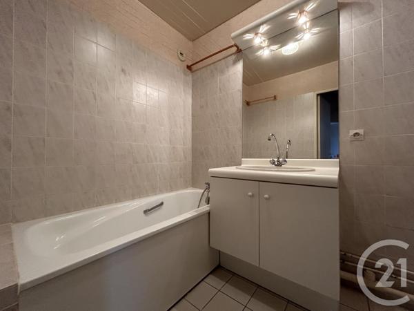 Appartement F3 à vendre  3 pièces - 62,54 m2 MANTES LA JOLIE - 78