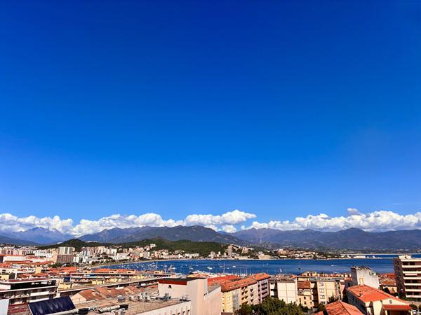 T4 91 m²  - Vue mer et baie d'Ajaccio | Quartier Loretto