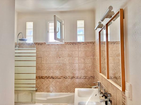 T4 91 m²  - Vue mer et baie d'Ajaccio | Quartier Loretto
