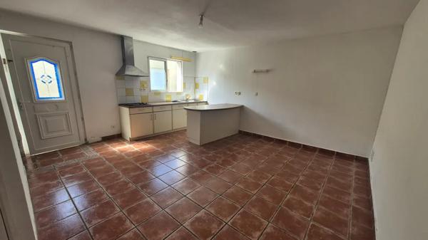 Ensemble immobilier avec terrain et potentiel constructible