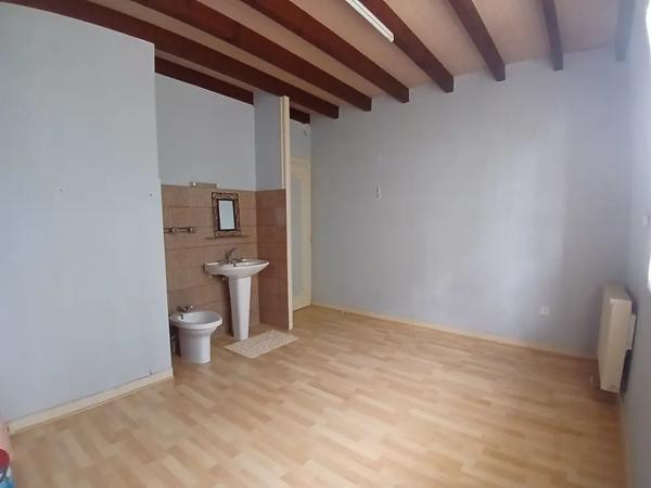Maison familiale avec piscine Gare TGV d'Angoulême à proxi