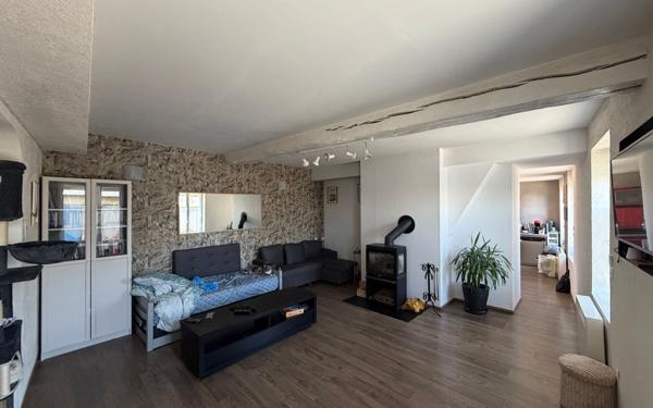 Maison à vendre    5 pièces •  Lesquielles-Saint-Germain