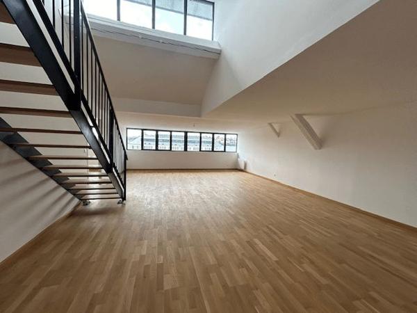 Appartement 4 pièces T4 F4 143.7 m² à Poitiers 34 BOULEVARD CHASSEIGNE 86000 à louer