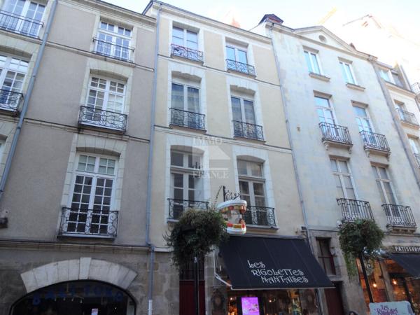 A LOUER  quartier CATHEDRALE SAINT PIERRE / DECRE T1 20.63 m2