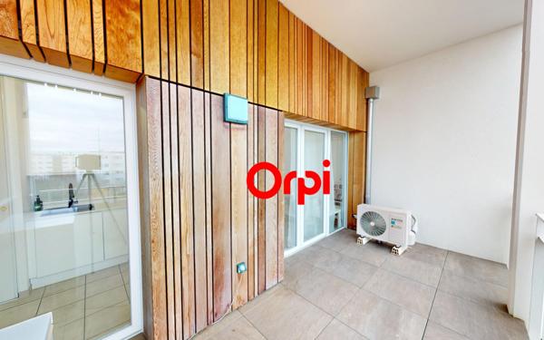 Appartement à vendre    4 pièces • 72 m2 Vaulx-en-Velin