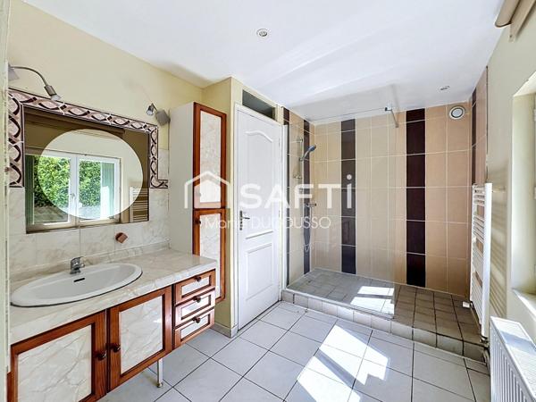 Maison en pierre proche commodités