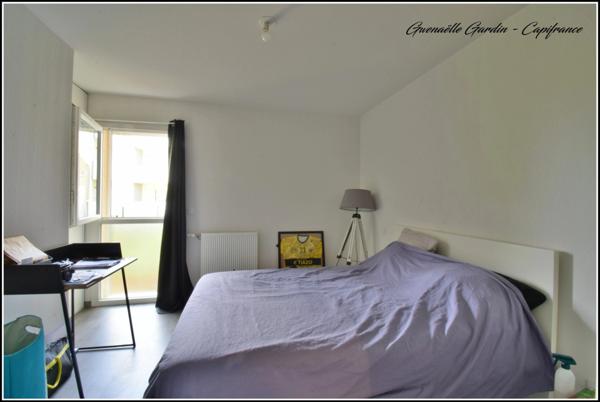 VILLENAVE D'ORNON - Appartement 2 pièces 42.62 m² avec terrasse et parking