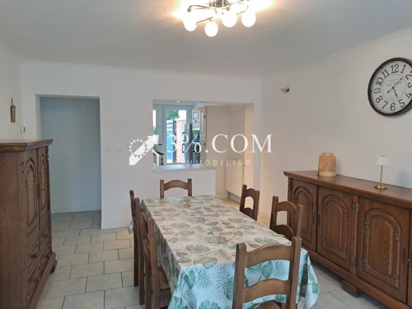 Maison 8 pièce(s) 4 chambre(s) 115 m²