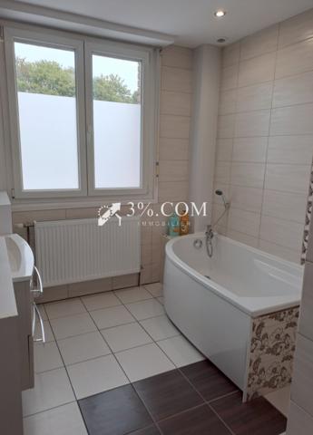 Maison 8 pièce(s) 4 chambre(s) 115 m²