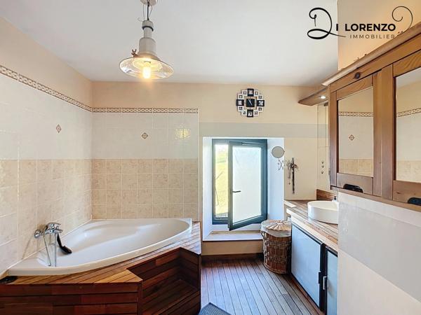 Maison à vendre 154 m² proche de NOVALAISE (73)