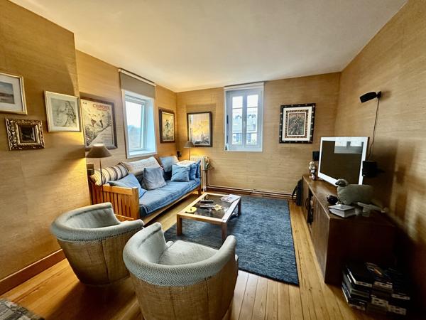 Maison 8 pièces - 210 m²