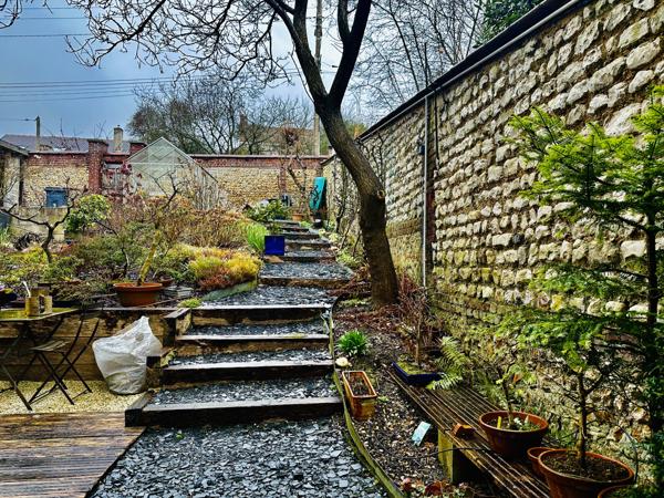 Maison 8 pièces - 210 m²