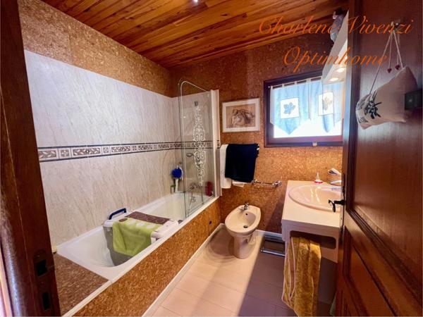 Maison à vendre 9 pièces ANGOUSTRINE VILLENEUVE ESC (66)