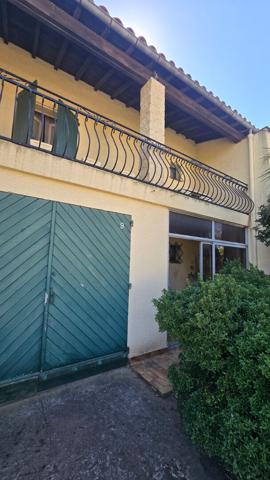 Vente
                Maison75,6 m² - 4 Pièces -
                    CARCASSONNE (11000)
