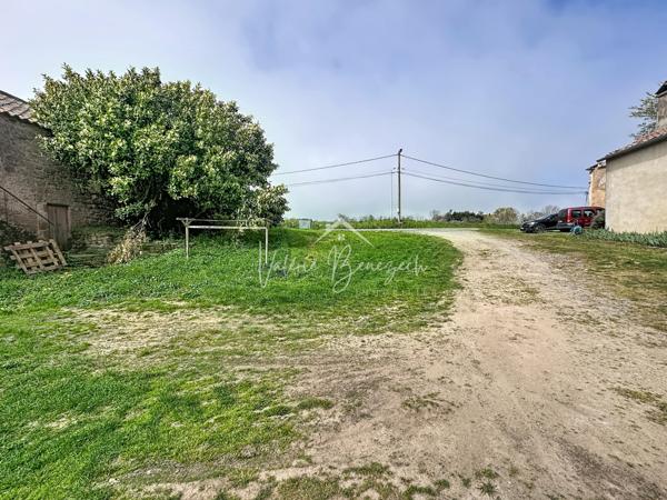 Costes-Gozon (12400) Coup de cœur : maison en pierre rénovée avec terrain proche