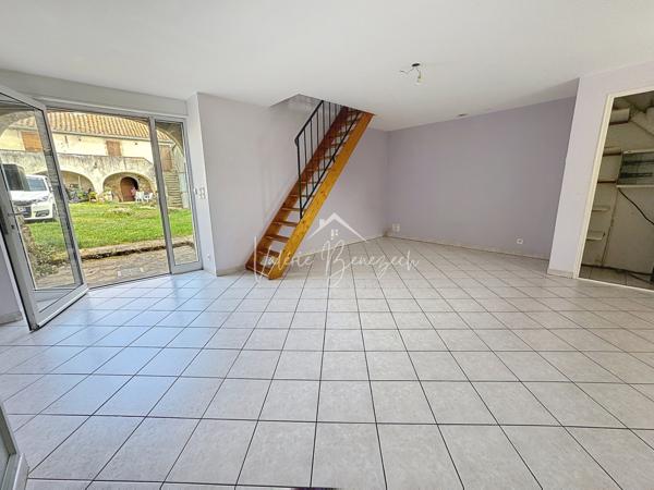 Costes-Gozon (12400) Coup de cœur : maison en pierre rénovée avec terrain proche