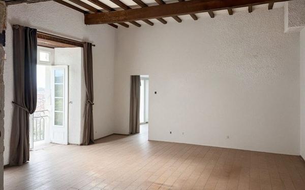 Maison à vendre    5 pièces •  Lectoure