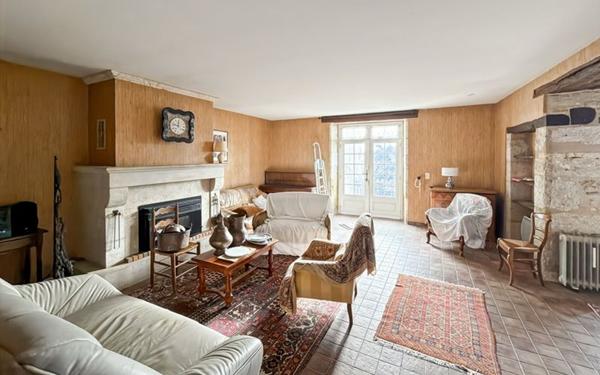 Maison à vendre    5 pièces •  Lectoure