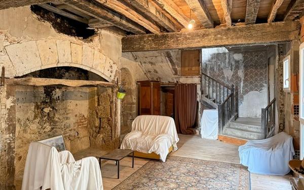 Maison à vendre    5 pièces •  Lectoure