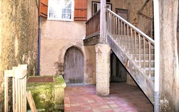 Maison à vendre    5 pièces •  Lectoure