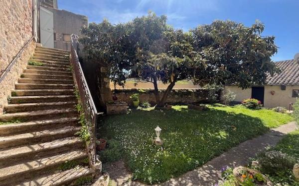 Maison à vendre    5 pièces •  Lectoure