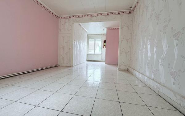 Maison à vendre    4 pièces •  Saint-Quentin