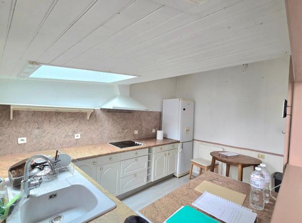 maison,blanquefort, 2 chambre proche gare et bus
