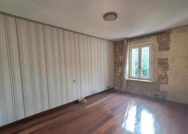 maison,blanquefort, 2 chambre proche gare et bus
