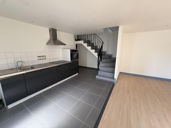 Maison 3 pièce(s) 2 chambre(s) 75 m²