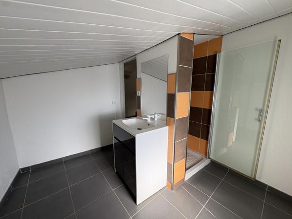 Maison 3 pièce(s) 2 chambre(s) 75 m²