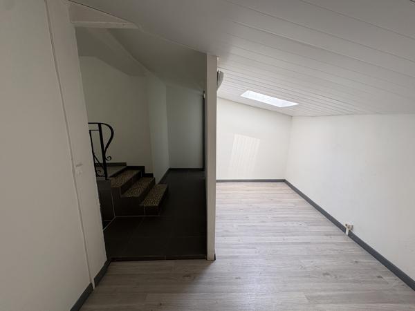 Maison 3 pièce(s) 2 chambre(s) 75 m²