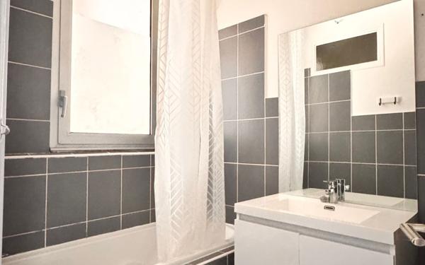 Appartement à vendre    3 pièces • 65,54 m2 Le Havre