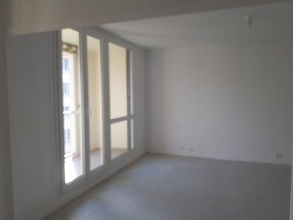 Appartement 3 pièces à louer à Aubenas - Quartier Paillouse - Baza