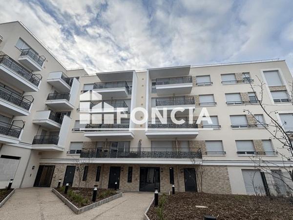 Location Studio 30.71 m² - 30 34 RUE JEAN JAURES Arnouville 95400