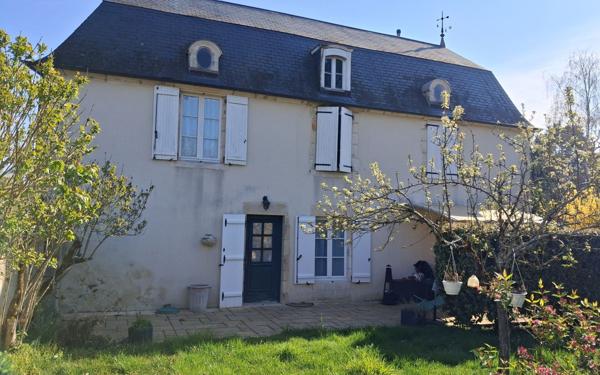 Maison à vendre    4 pièces •  La Charité-sur-Loire