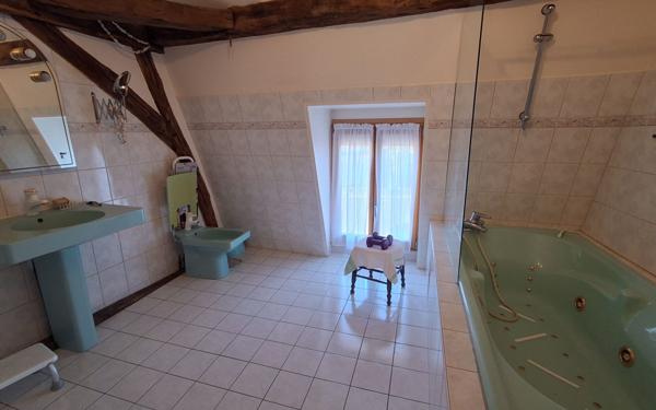 Maison à vendre    4 pièces •  La Charité-sur-Loire