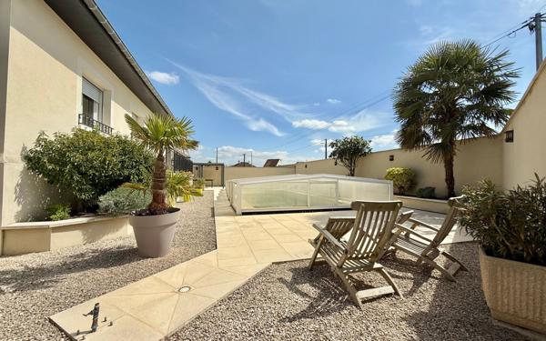 Maison à vendre    5 pièces •  Saint-Usage