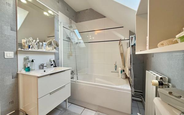 Maison à vendre    5 pièces •  Saint-Usage