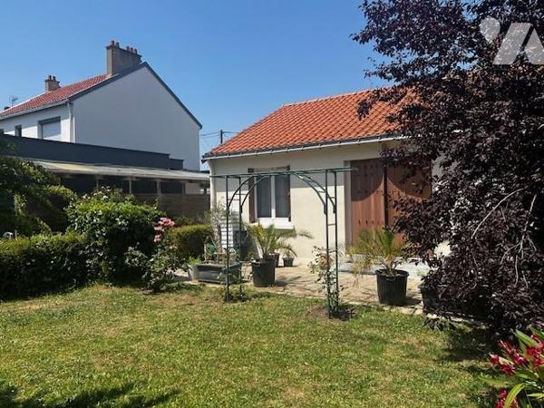 A VENDRE - MAISON  74 m² secteur Naudières