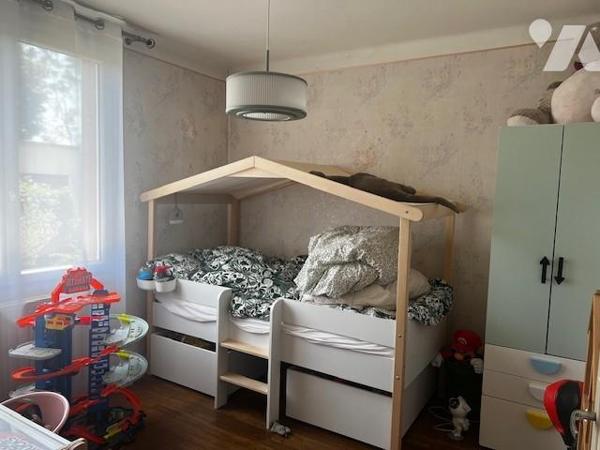 A VENDRE - MAISON  74 m² secteur Naudières