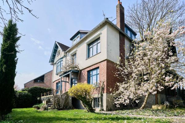 Vente Maison de luxe Mons-en-Barœul 10 Pièces 285 m²