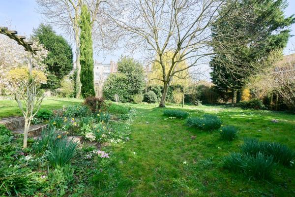 Vente Maison de luxe Mons-en-Barœul 10 Pièces 285 m²