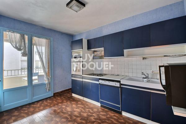 (Visite virtuelle) - À VENDRE, Appartement T4 de 79 m², avec loggia, cave & garage, Montchat proximité Place Ronde , LYON (69003)