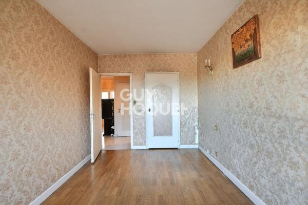 (Visite virtuelle) - À VENDRE, Appartement T4 de 79 m², avec loggia, cave & garage, Montchat proximité Place Ronde , LYON (69003)